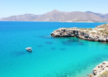 Limeni en Grèce : Un joyau pittoresque aux eaux turquoise à explorer absolument