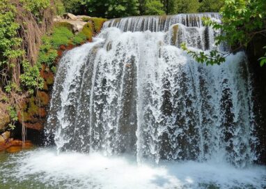 Cascade du Sautadet : le guide essentiel pour découvrir ce joyau naturel authentique
